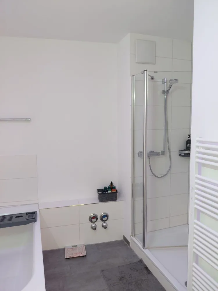 2 Zimmer Wohnung mit 70 m² in Düsseldorf – Bild 2