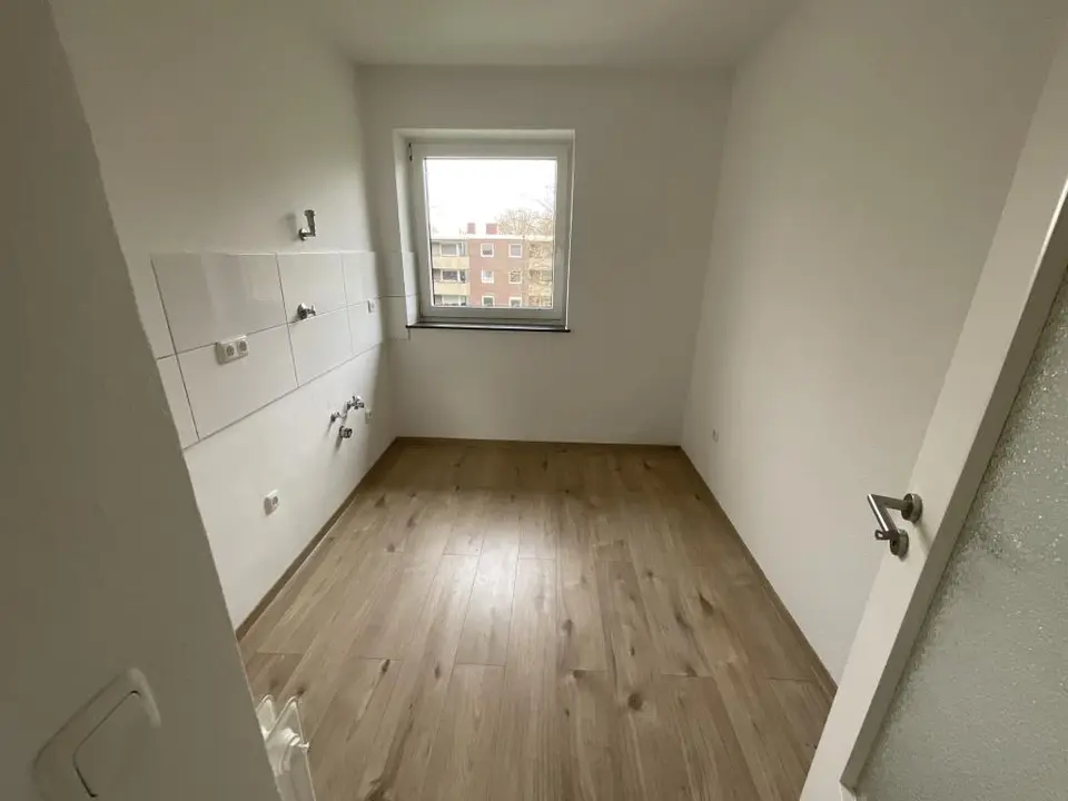 4 Zimmer Wohnung mit 81 m² in Wilhelmshaven – Bild 1
