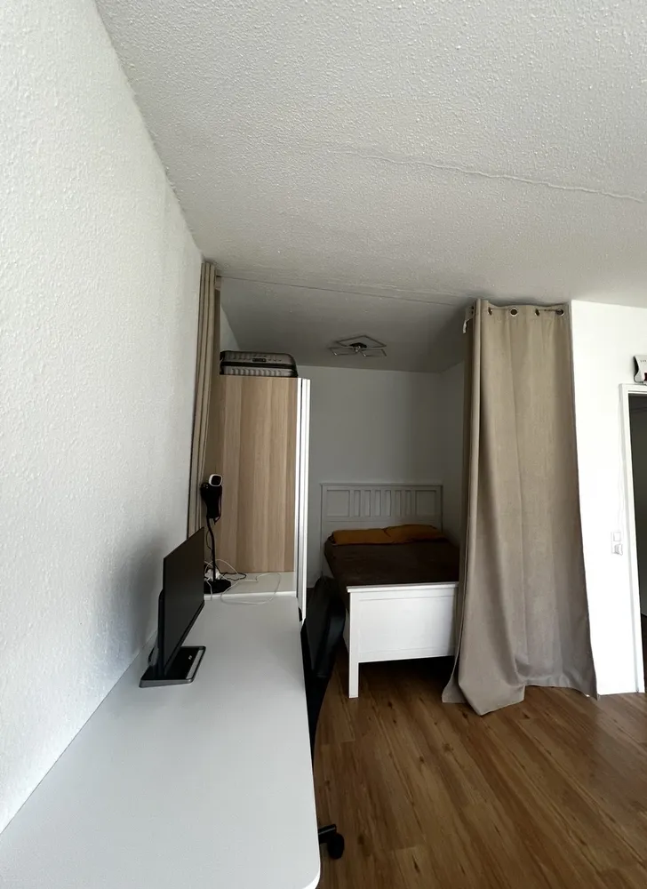 2 Zimmer Wohnung mit 42 m² in Köln – Bild 4