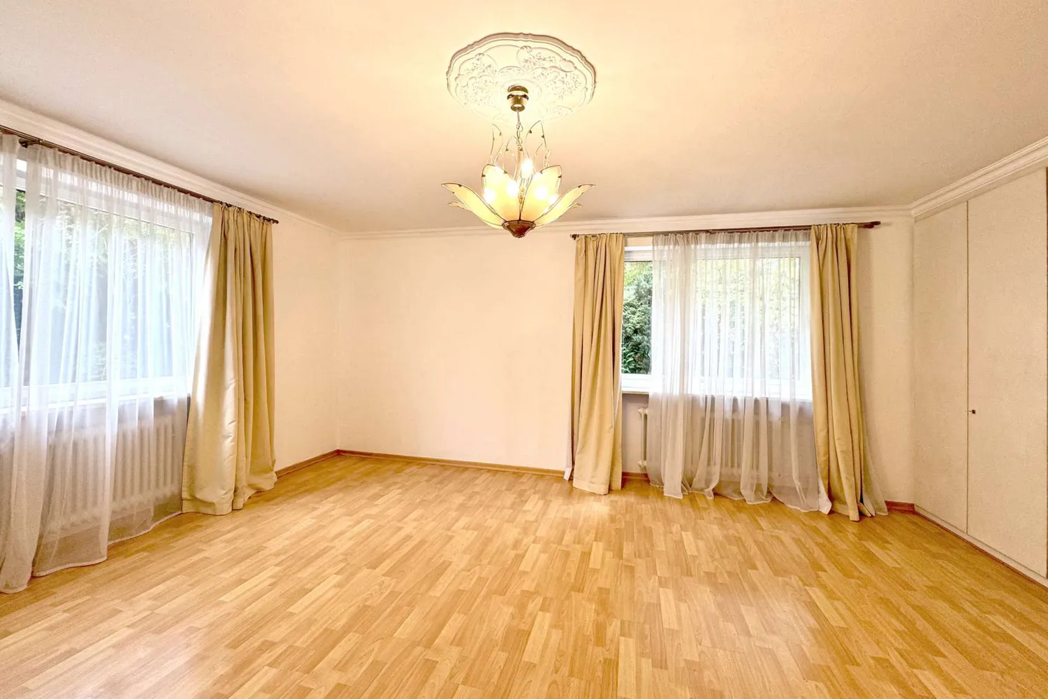 3 Zimmer Haus mit 180 m² in München – Bild 7