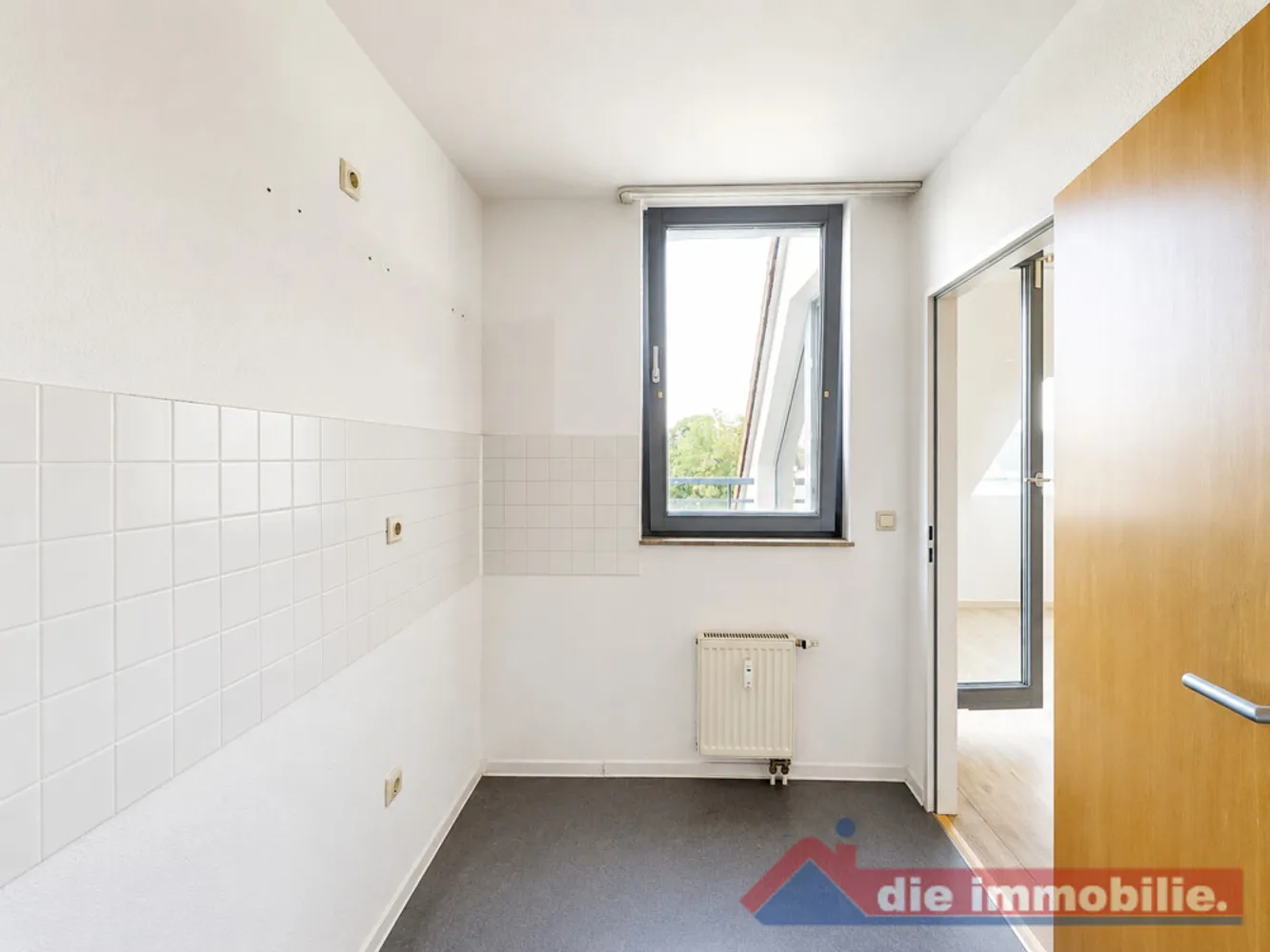 3 Zimmer Wohnung mit 100 m² in Magdeburg – Bild 12