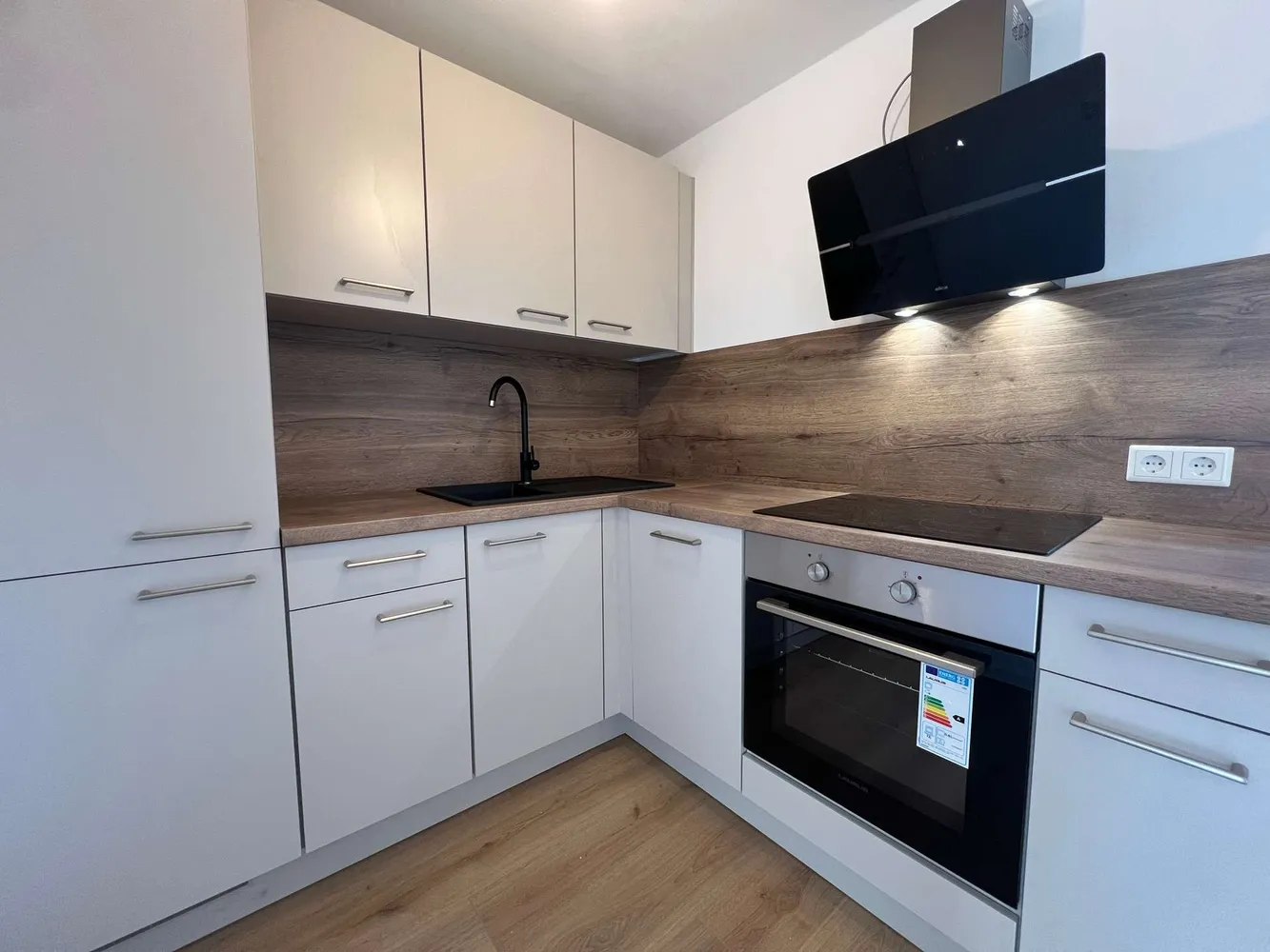 4 room apartment with 88 m² in Dresden – Photo 1