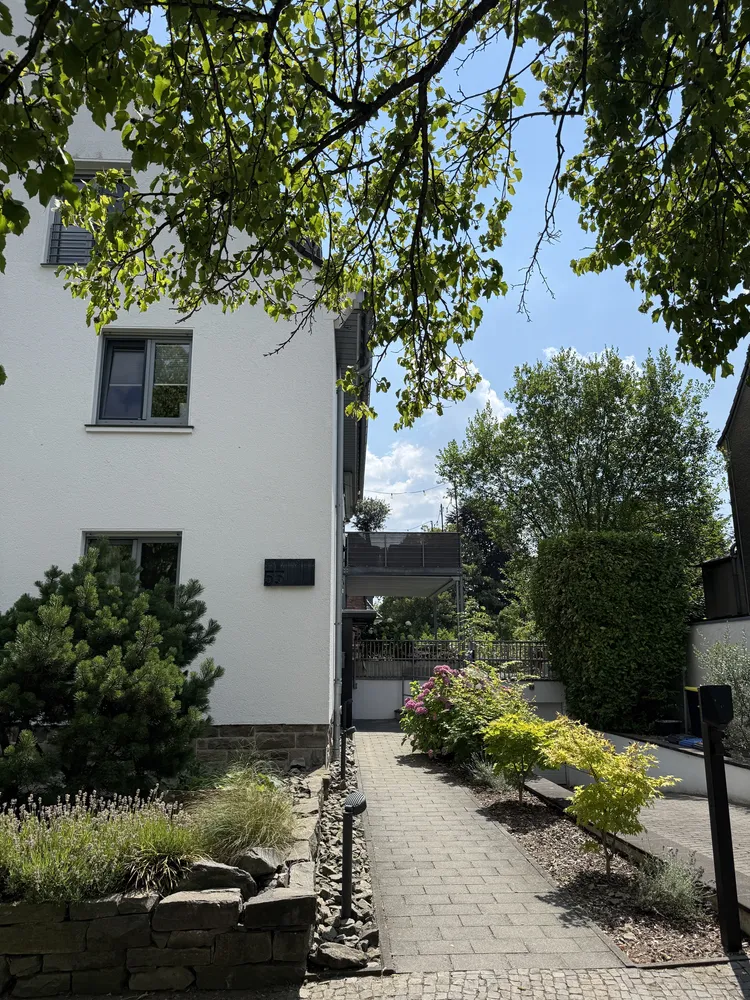 5 Zimmer Wohnung mit 140 m² in Essen – Bild 2