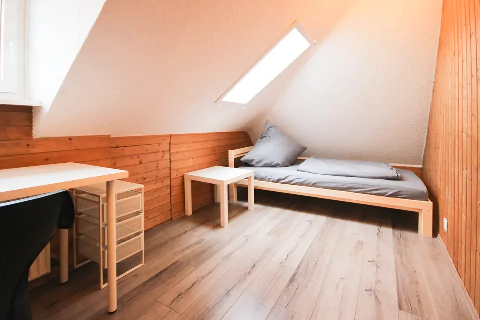 WG-Zimmer mit 9 m² in Stuttgart – Bild 1