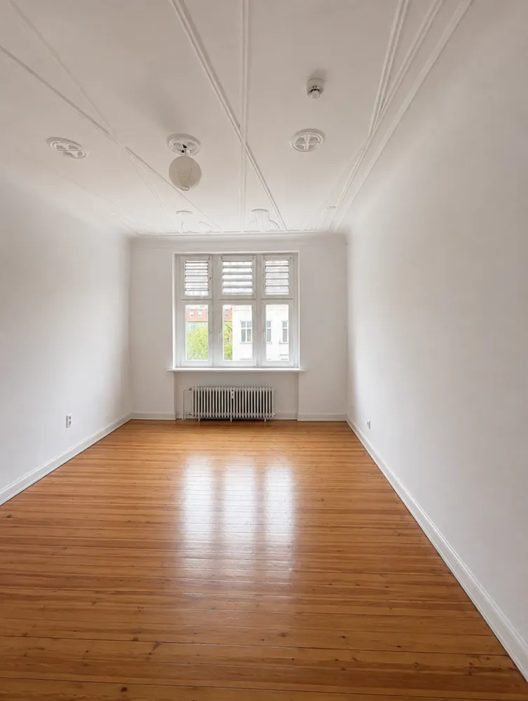 2 Zimmer Wohnung mit 76 m² in Berlin – Bild 2