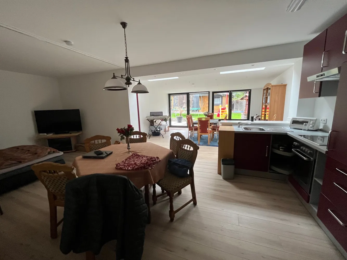 2 Zimmer Wohnung mit 60 m² in Essen – Bild 2