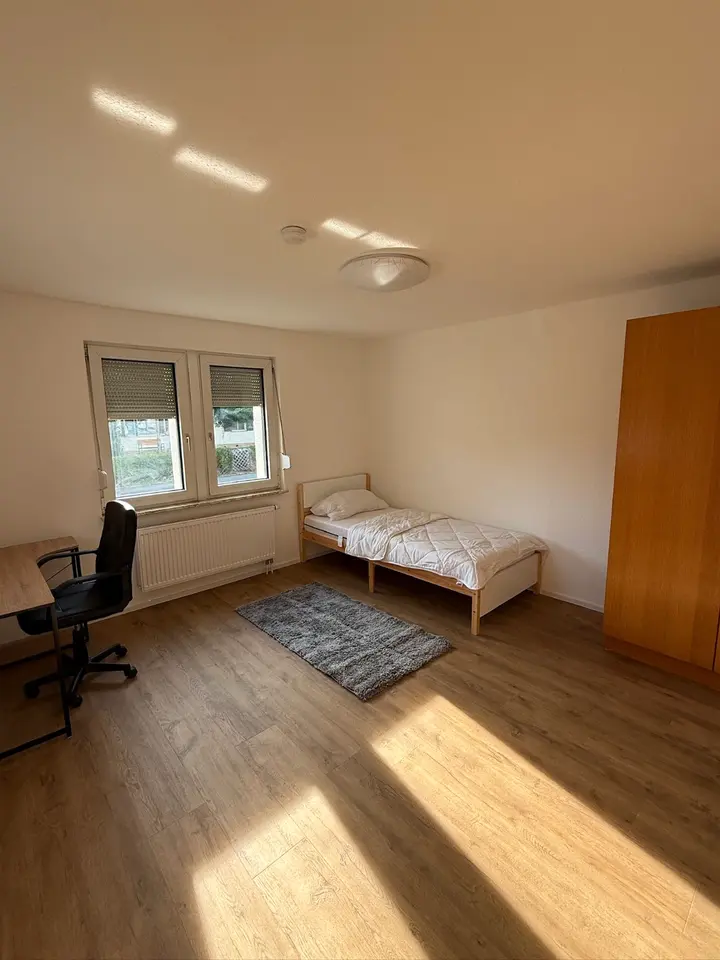 WG-Zimmer mit 23 m² in Friedrichshafen – Bild 2