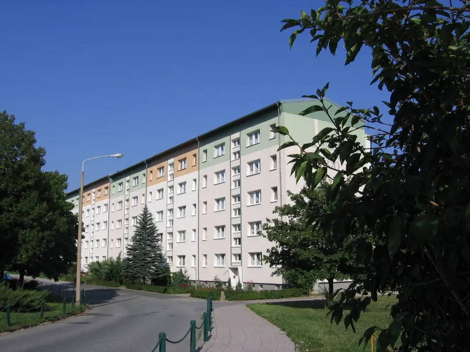 4 Zimmer Wohnung mit 70 m² in Löbau – Bild 2