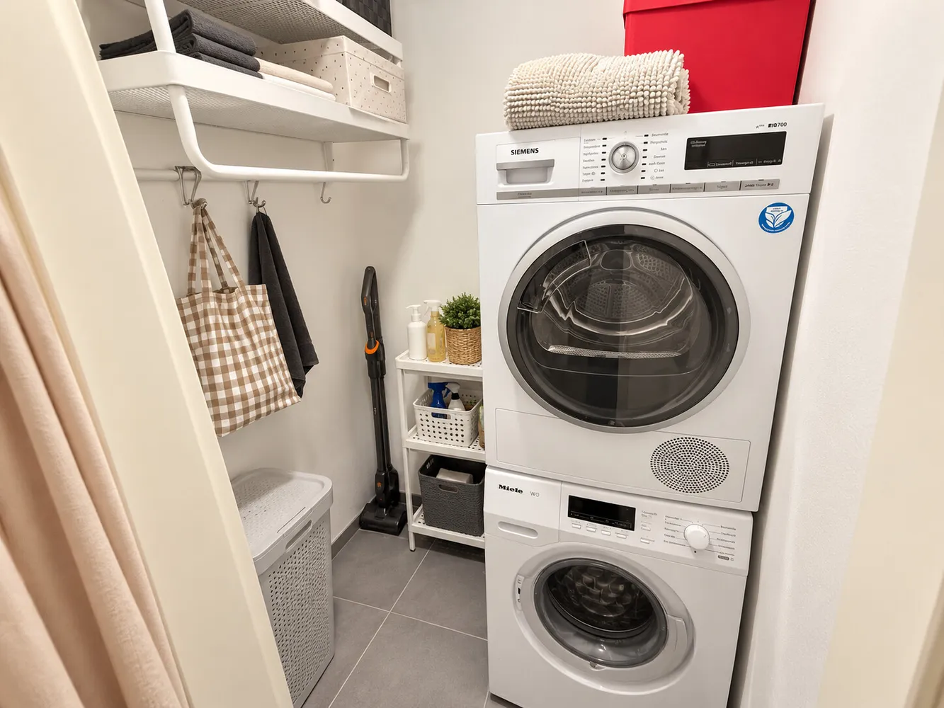 4 Zimmer Wohnung mit 109 m² in Köln – Bild 11