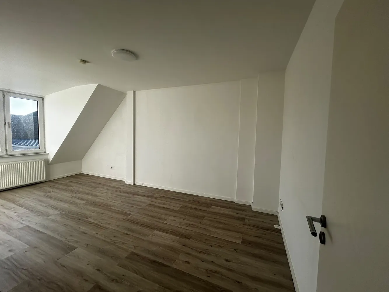4 room apartment with 90 m² in Frankfurt am Main – Photo 3