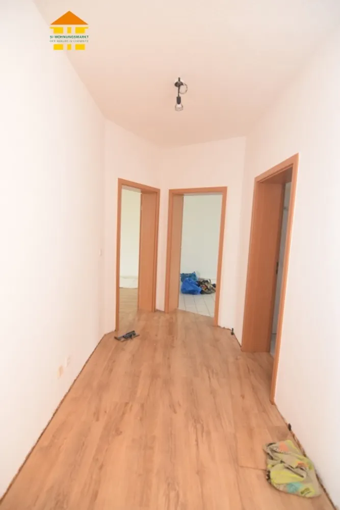 2 room apartment with 75 m² in Limbach-Oberfrohna – Photo 1