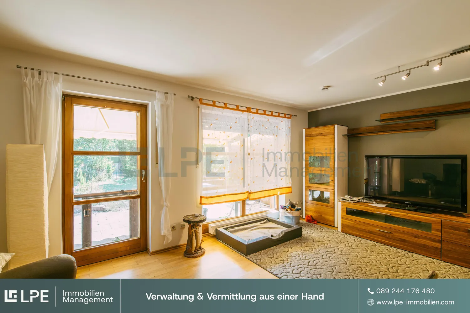 6 Zimmer Haus mit 158 m² in München – Bild 2