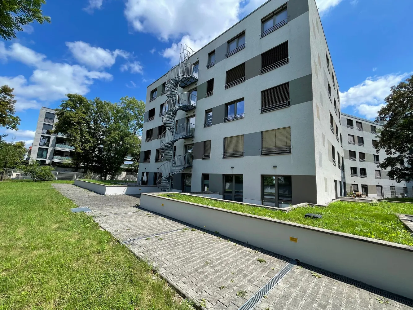 1 room apartment with 41 m² in Dresden – Photo 12