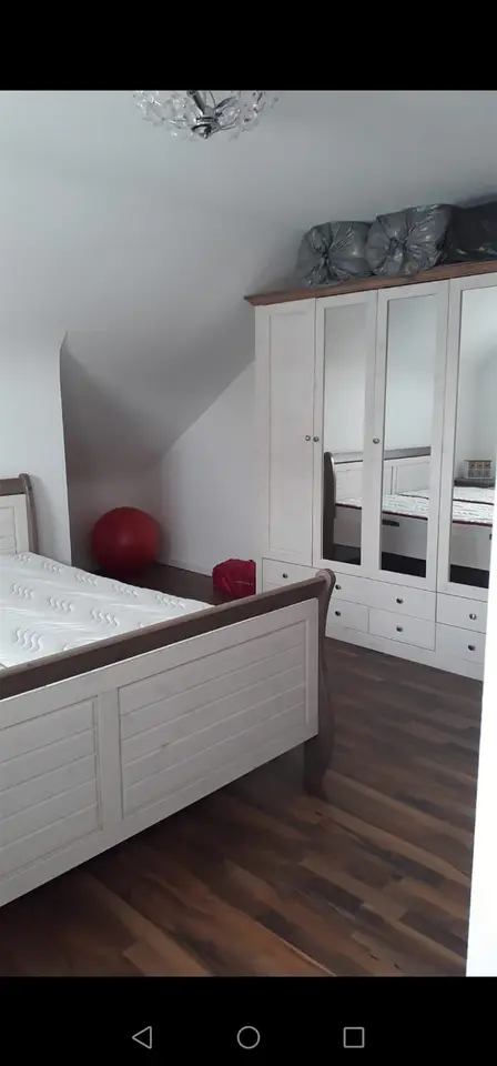 6 Zimmer Haus mit 130 m² in Metzingen – Bild 7