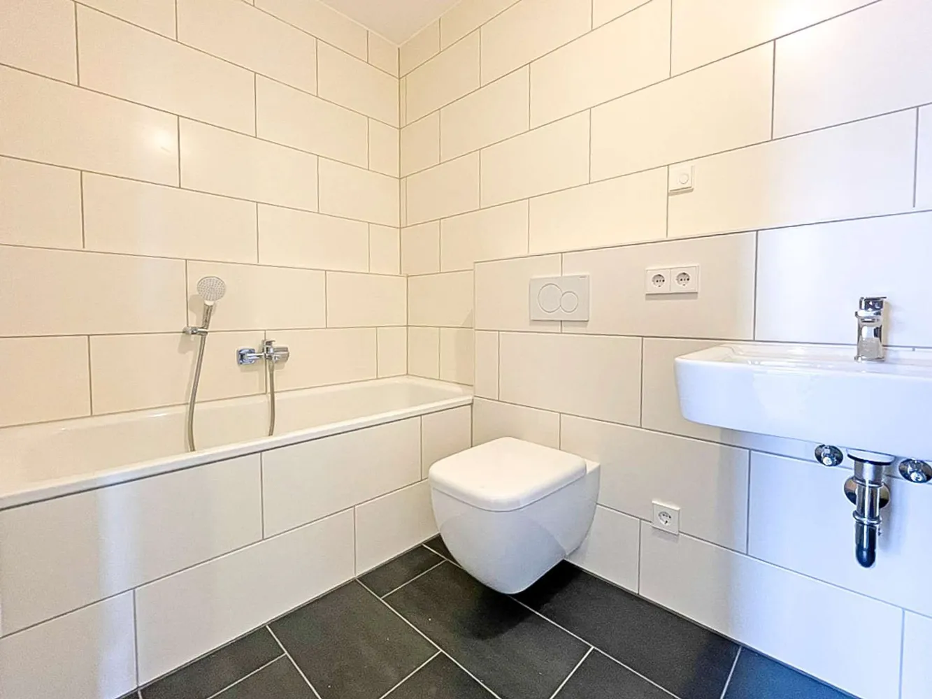 3 Zimmer Wohnung mit 78 m² in Frankfurt am Main – Bild 3