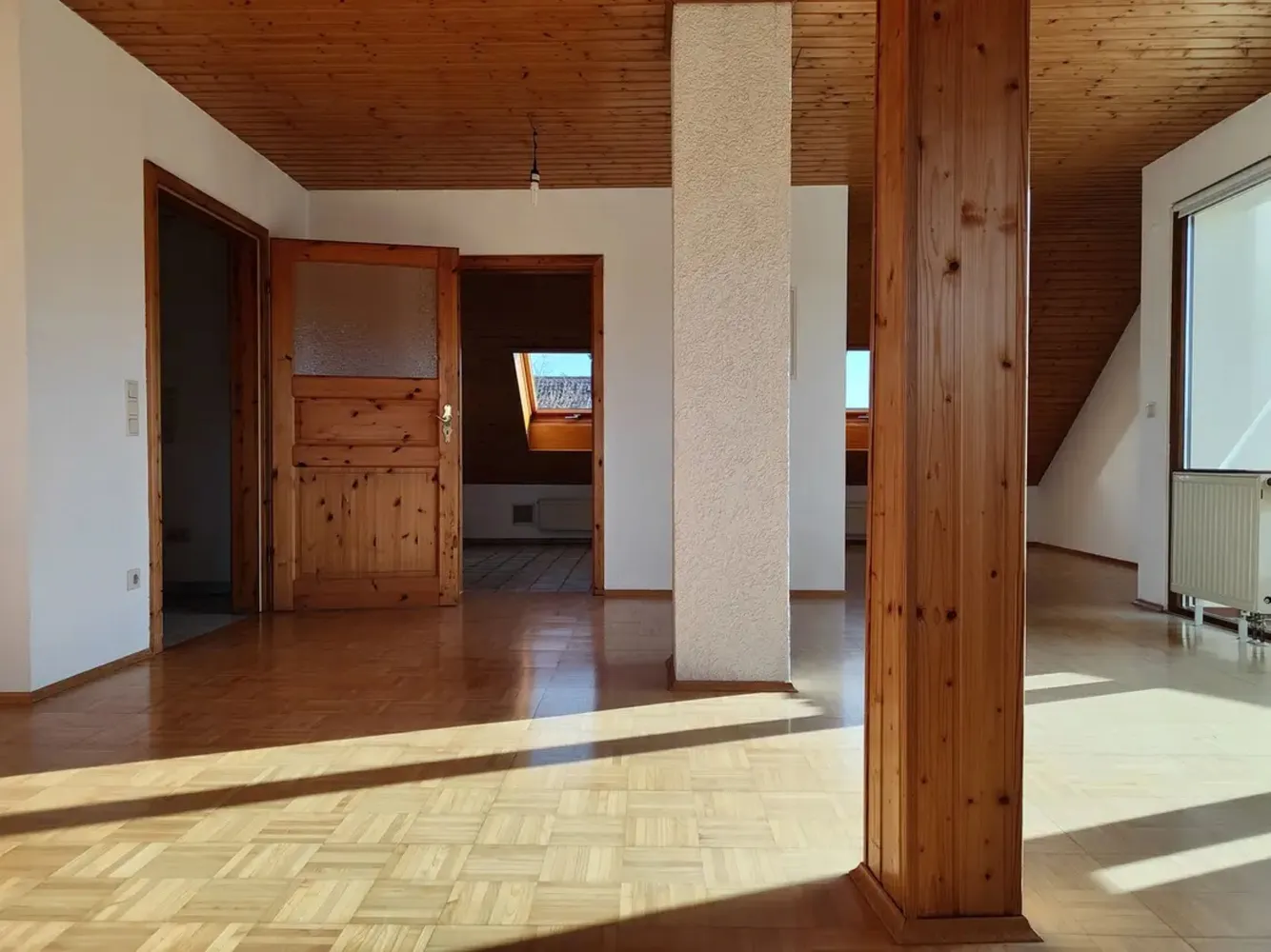 4 Zimmer Wohnung mit 100 m² in Karlsruhe – Bild 8