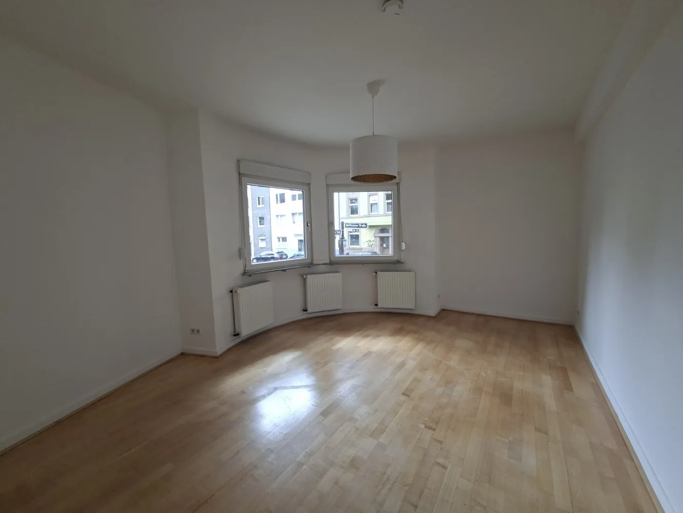 2 Zimmer Wohnung mit 61 m² in Düsseldorf – Bild 1