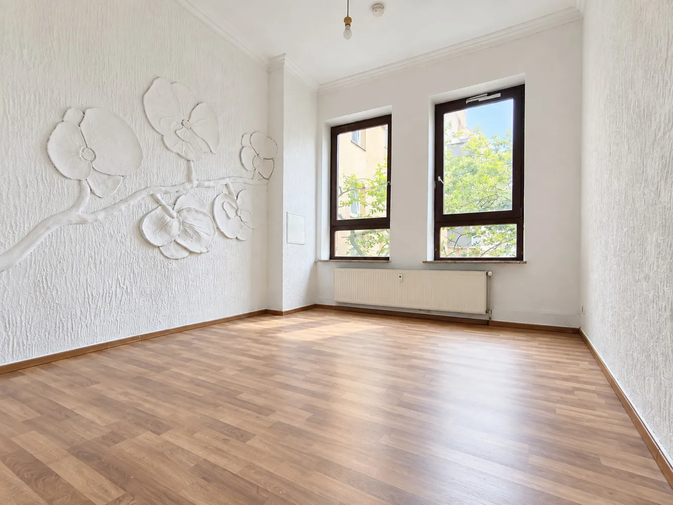 6 Zimmer Wohnung mit 125 m² in Bremen – Bild 1