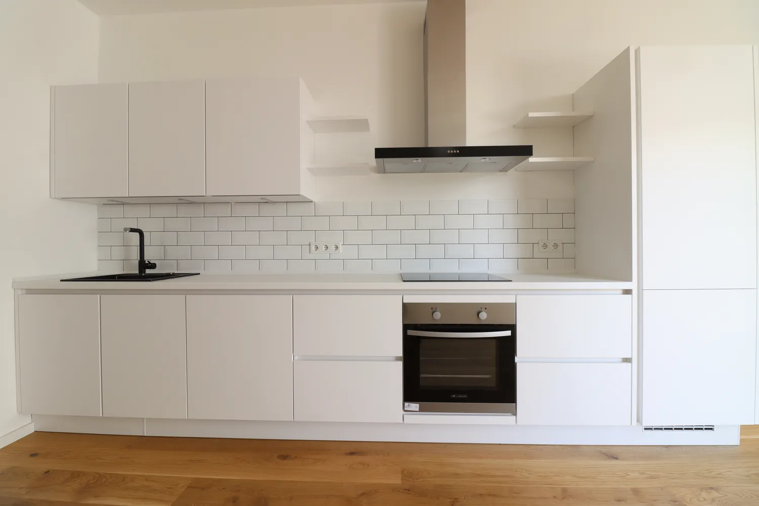 4 Zimmer Wohnung mit 98 m² in Düsseldorf – Bild 3