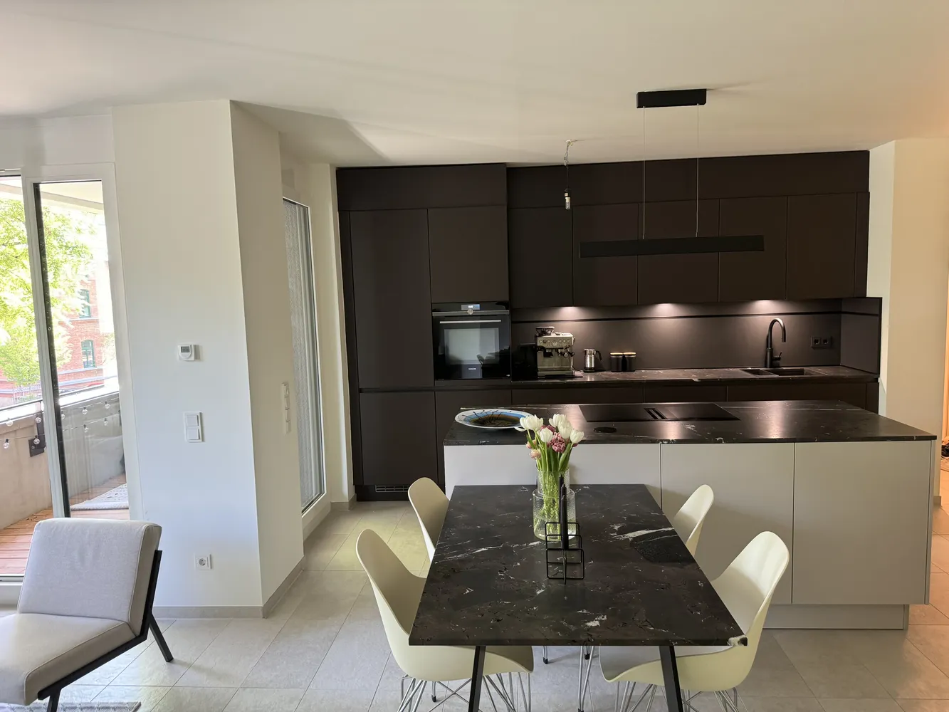 4 room apartment with 98 m² in Augsburg – Photo 8