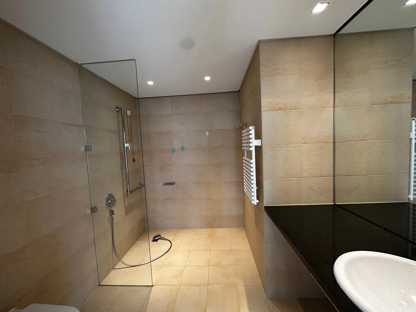 2 Zimmer Wohnung mit 105 m² in Dresden – Bild 9