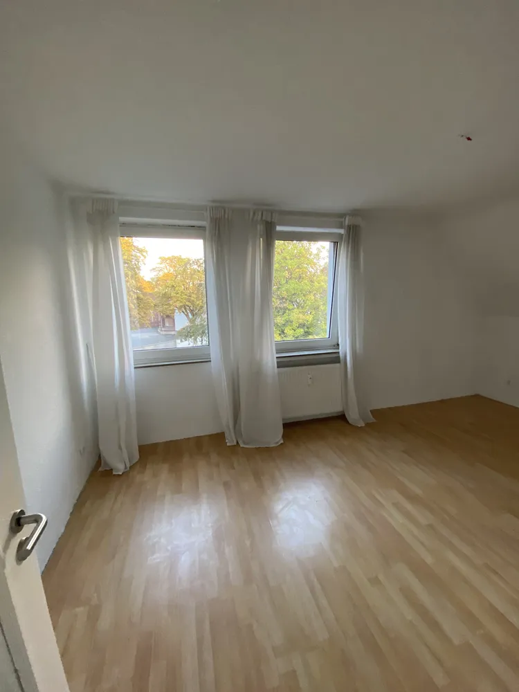 5 Zimmer Wohnung mit 82 m² in Solingen – Bild 3