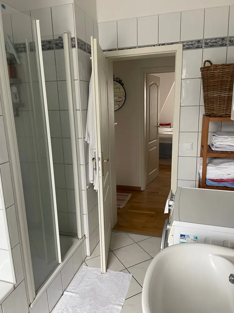 2 Zimmer Wohnung mit 65 m² in Frankfurt am Main – Bild 3