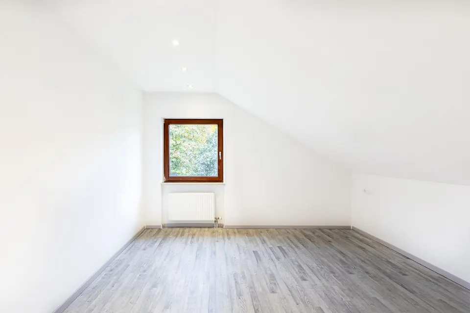 4 Zimmer Wohnung mit 100 m² in Bietigheim-Bissingen – Bild 2