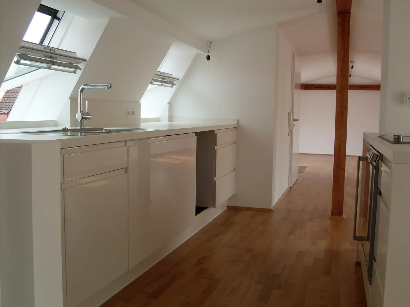 4 Zimmer Wohnung mit 75 m² in München – Bild 6