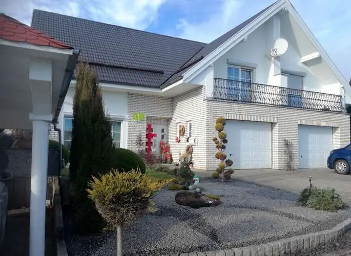 6 Zimmer Haus mit 220 m² in Rottenburg am Neckar – Bild 3