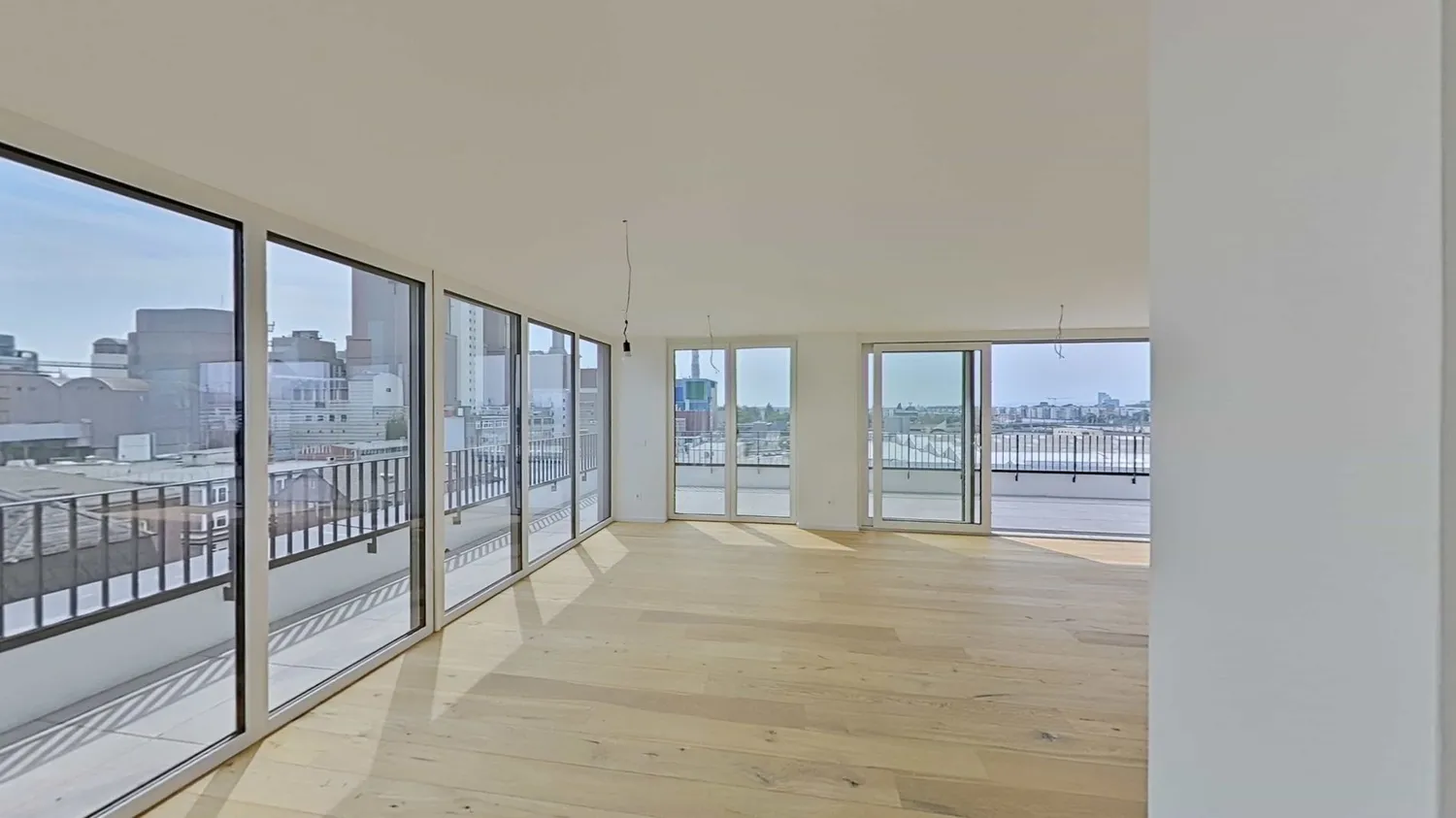 2 Zimmer Wohnung mit 146 m² in Frankfurt am Main – Bild 7
