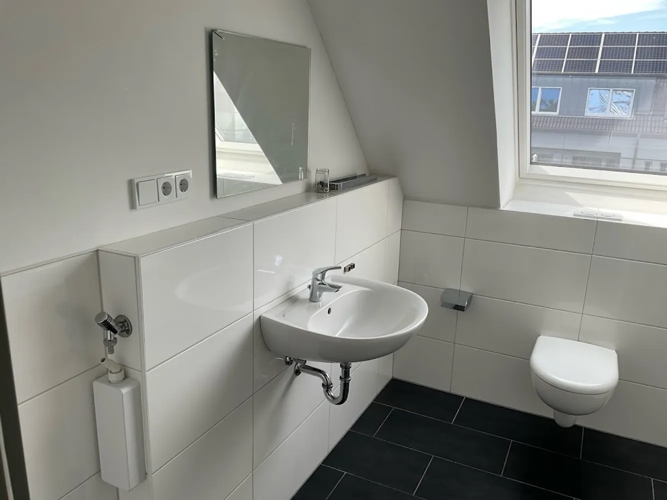 2 room apartment with 53 m² in Cologne – Photo 1