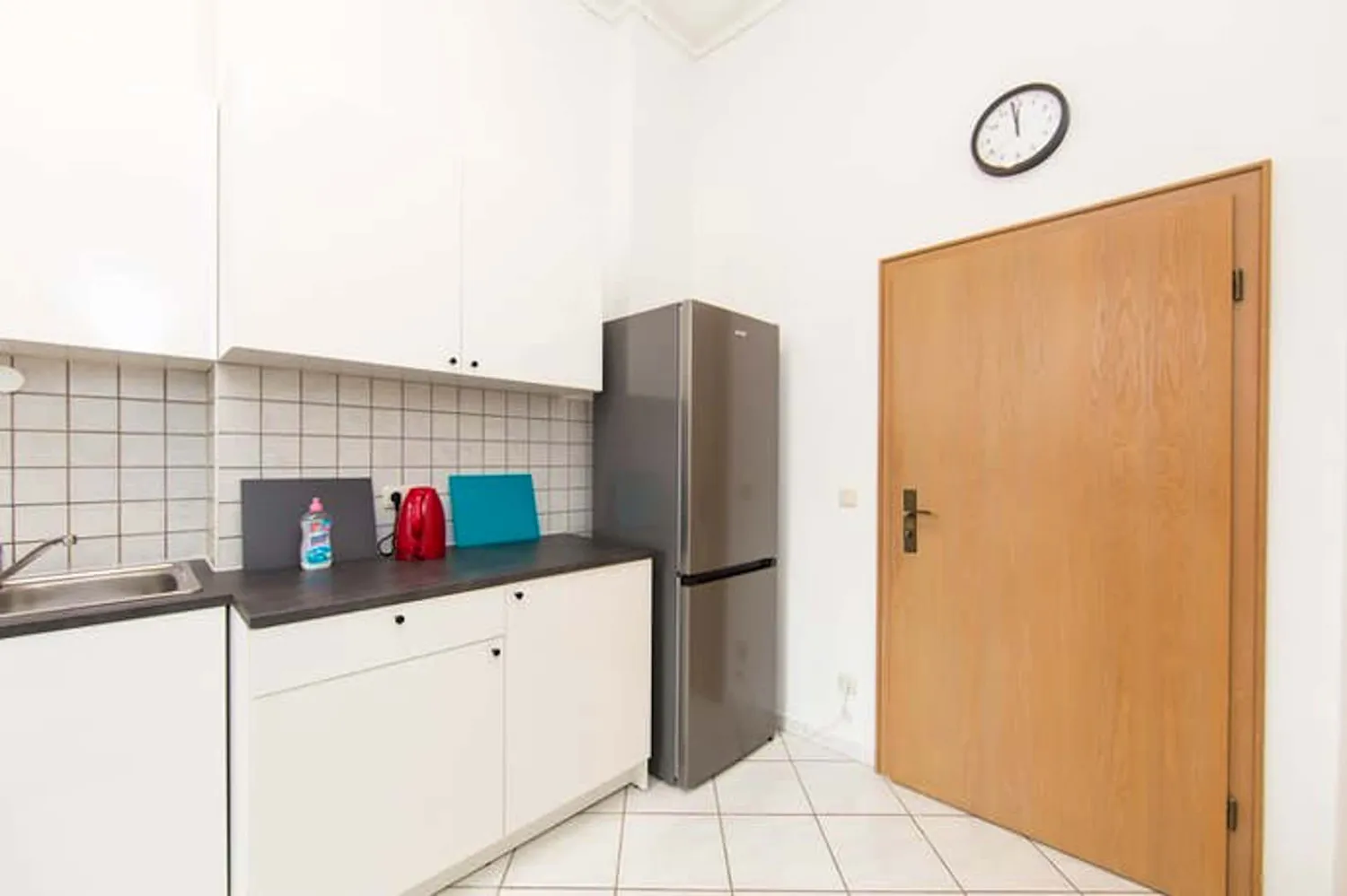 Shared room with 12 m² in Berlin – Photo 3