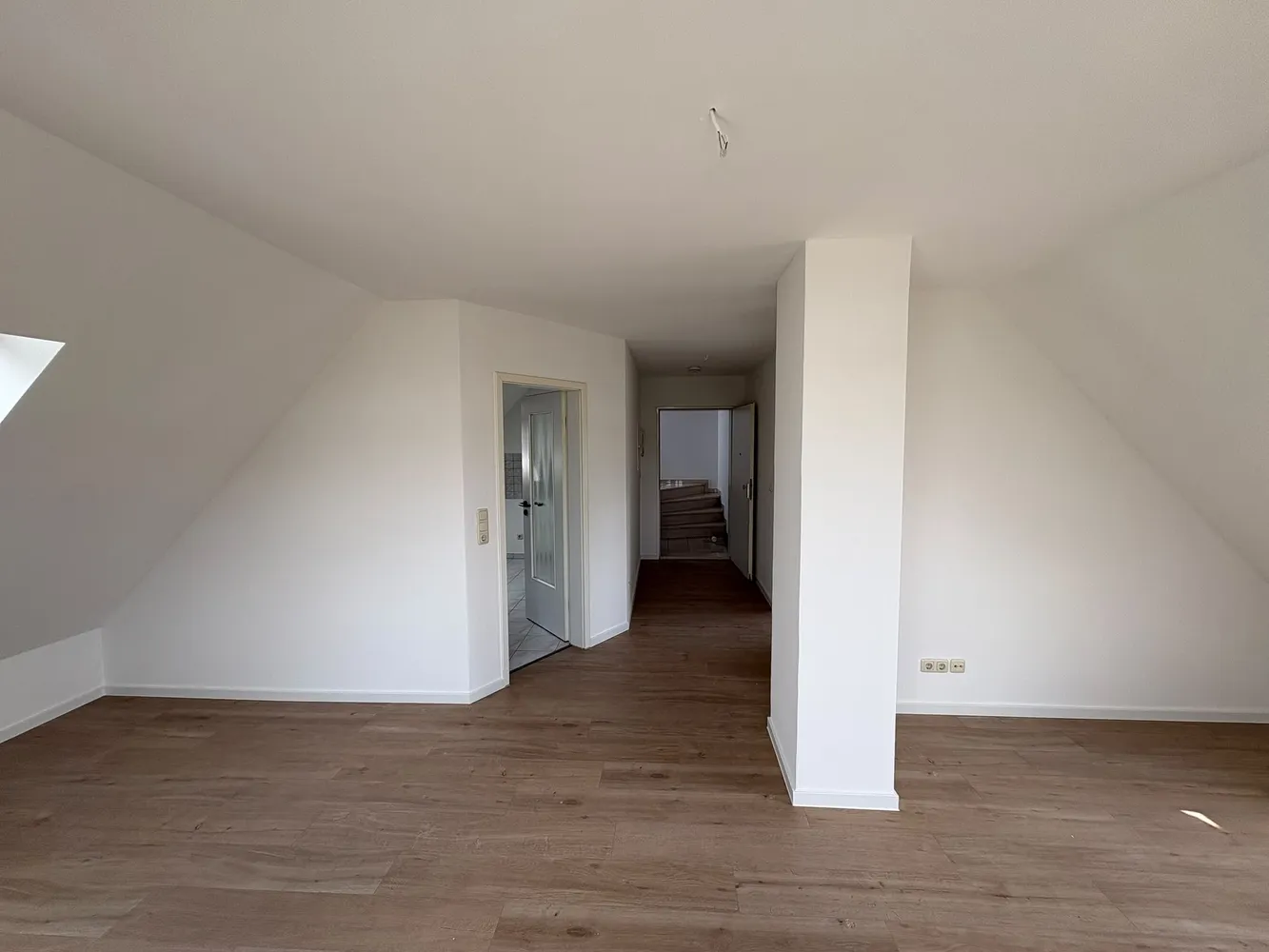 1 Zimmer Wohnung mit 36 m² in Plauen – Bild 4