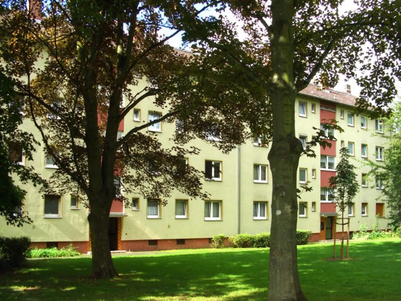 4 Zimmer Wohnung mit 77 m² in Frankfurt am Main – Bild 2
