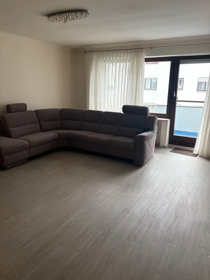 WG-Zimmer mit 66 m² in Augsburg – Bild 1