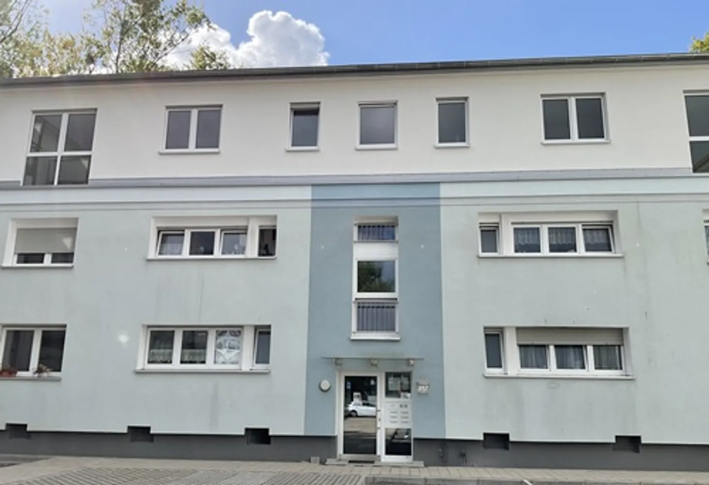 4 Zimmer Wohnung mit 89 m² in Bonn – Bild 1