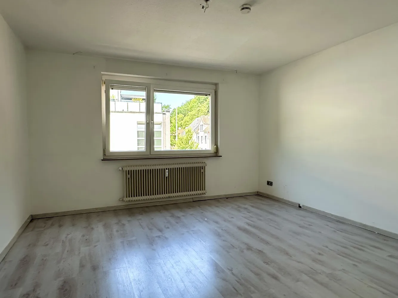 3 Zimmer Wohnung mit 94 m² in Pforzheim – Bild 2