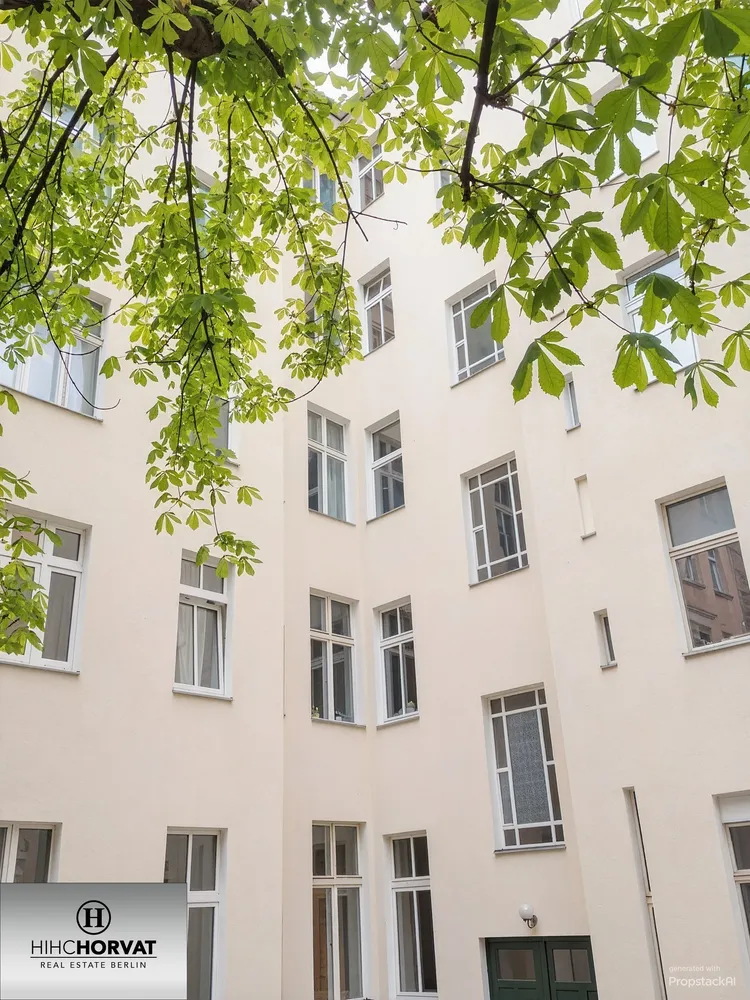 1 room apartment with 41 m² in Berlin – Photo 1