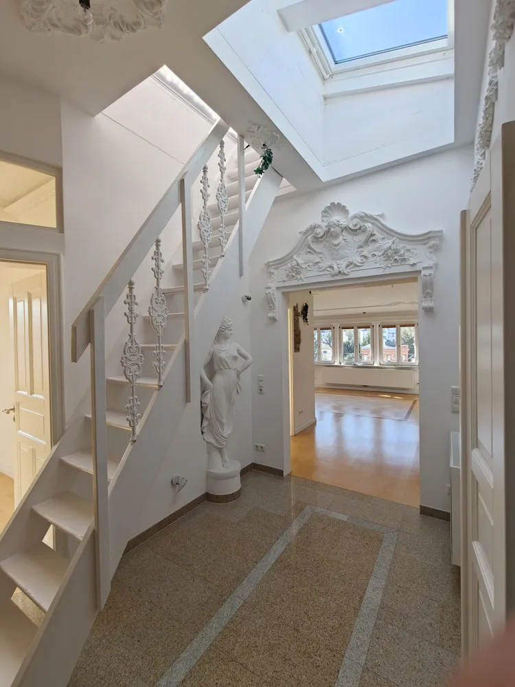 4 Zimmer Wohnung mit 112 m² in Wiesbaden – Bild 3