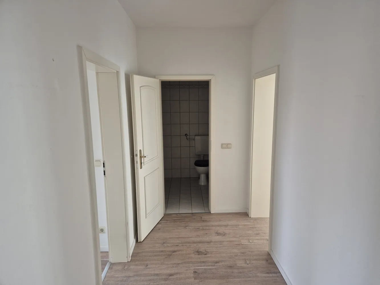 2 Zimmer Wohnung mit 66 m² in Plauen – Bild 4