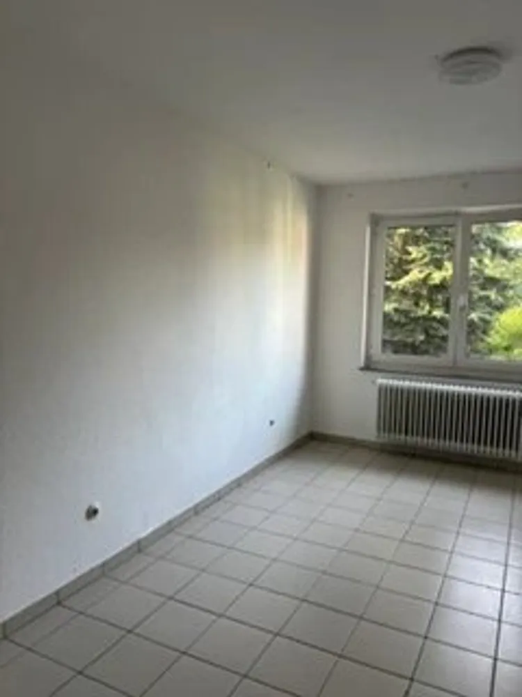 3 Zimmer Wohnung mit 70 m² in Neuss – Bild 2