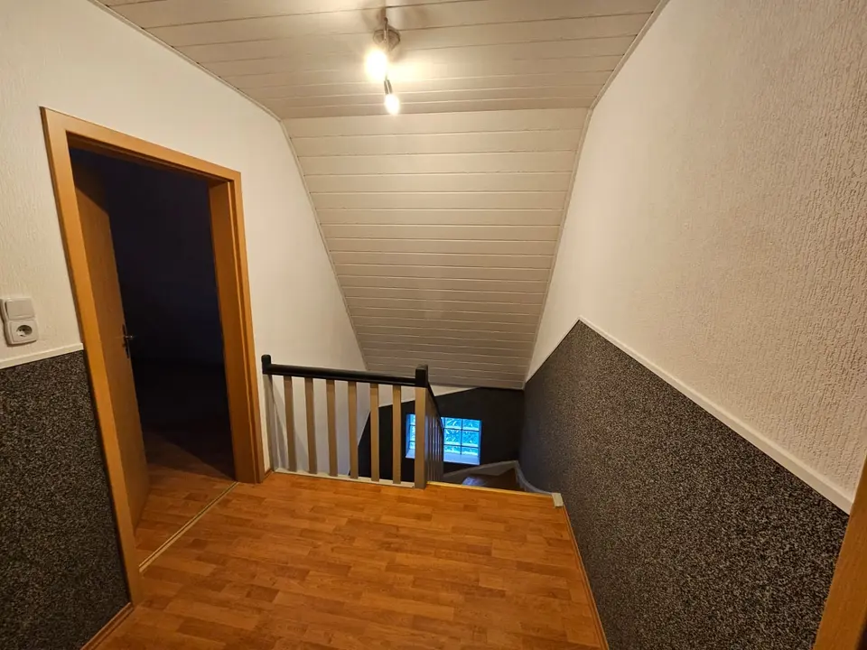5 Zimmer Haus mit 172 m² in Ludwigshafen – Bild 4
