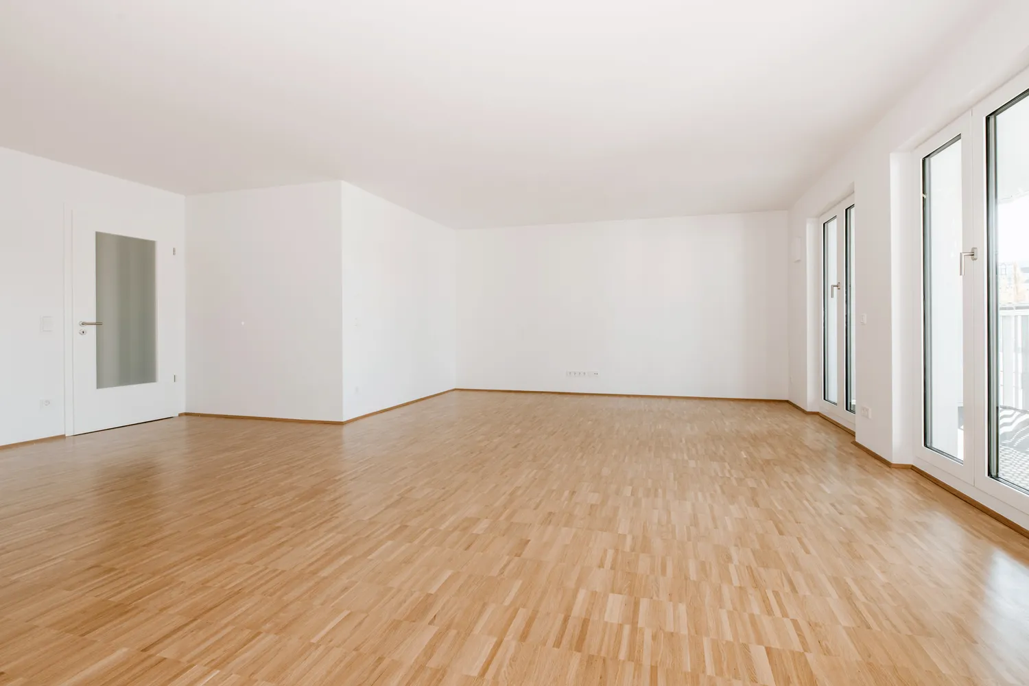 3 Zimmer Wohnung mit 99 m² in München – Bild 3