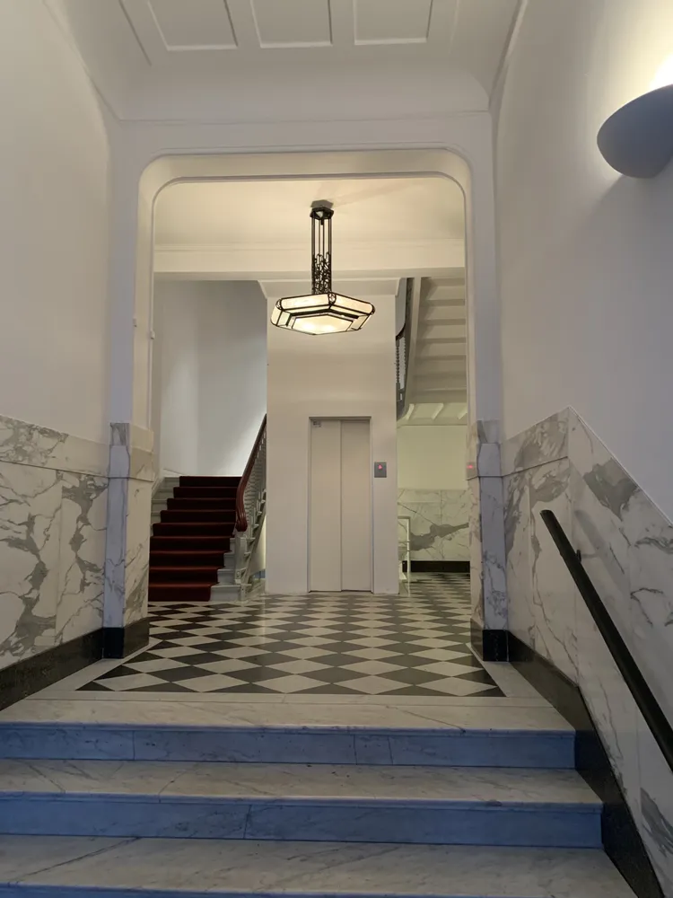 5 Zimmer Wohnung mit 208 m² in Düsseldorf – Bild 3