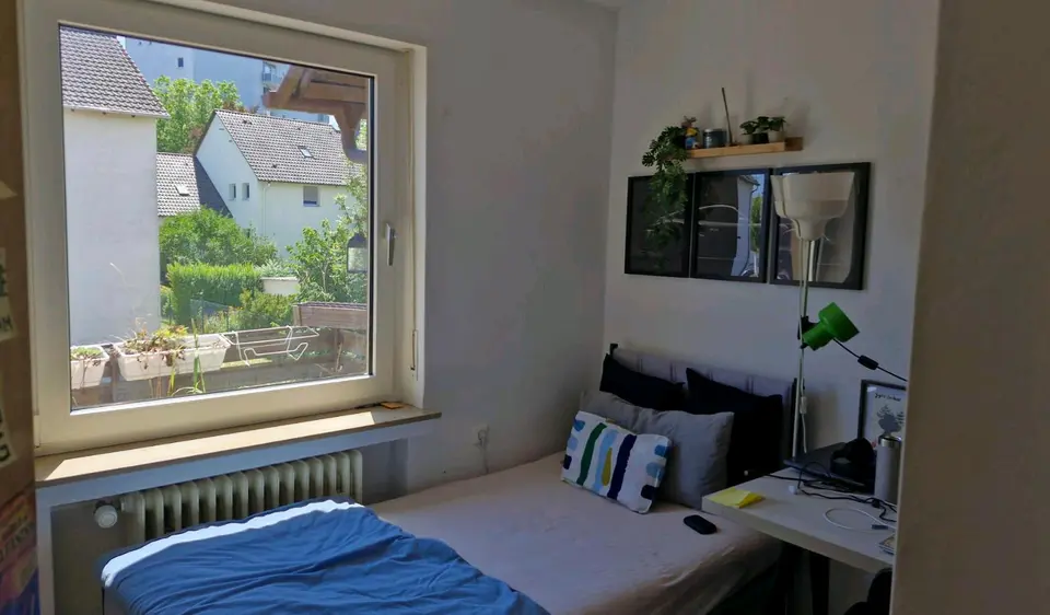 7 Zimmer Wohnung mit 130 m² in Gießen – Bild 2