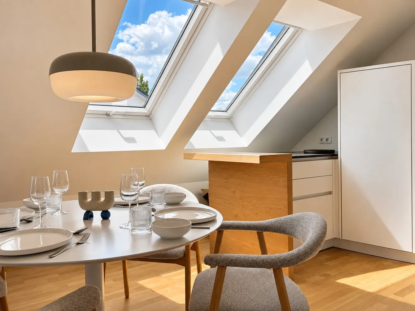 3 room apartment with 75 m² in Munich – Photo 8
