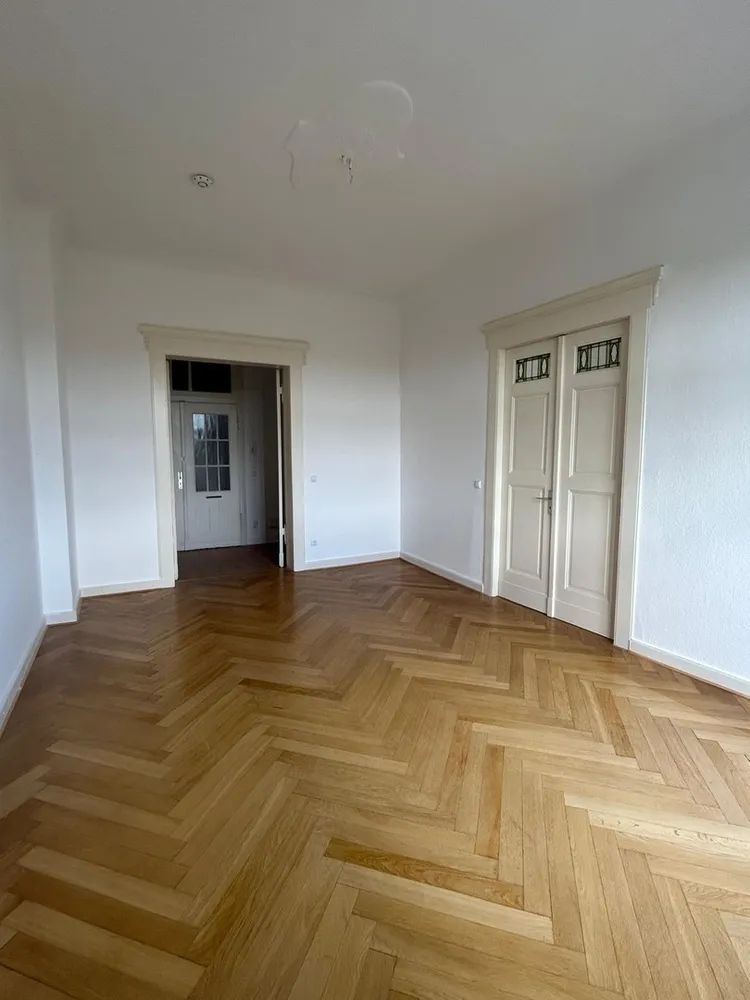 4 Zimmer Wohnung mit 102 m² in Halle (Saale) – Bild 5