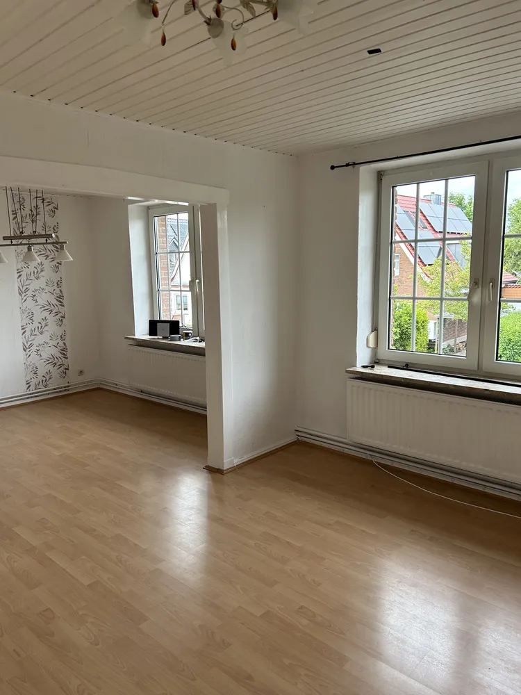 3 Zimmer Wohnung mit 92 m² in Heide – Bild 3