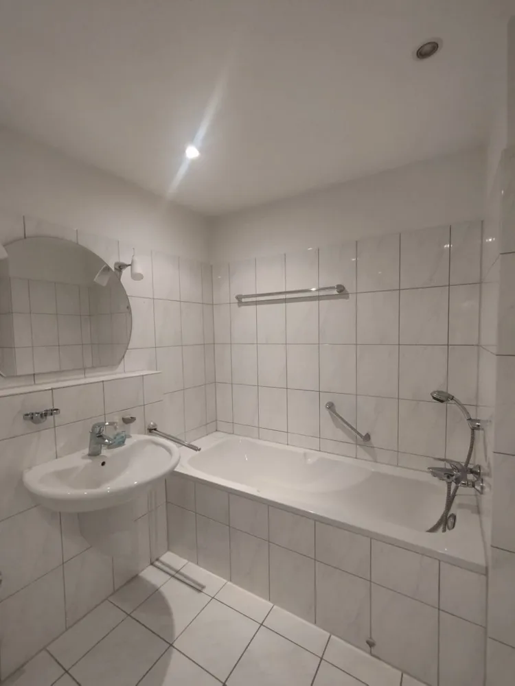 2 room apartment with 60 m² in Bonn – Photo 9